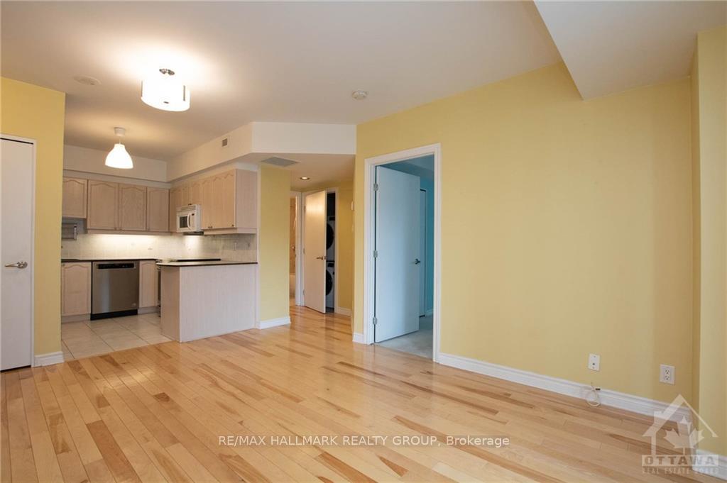 Photo 13 of Unit 1405, 445 Laurier Avenue W, Ottawa, Ottawa Centre — HOMEH
