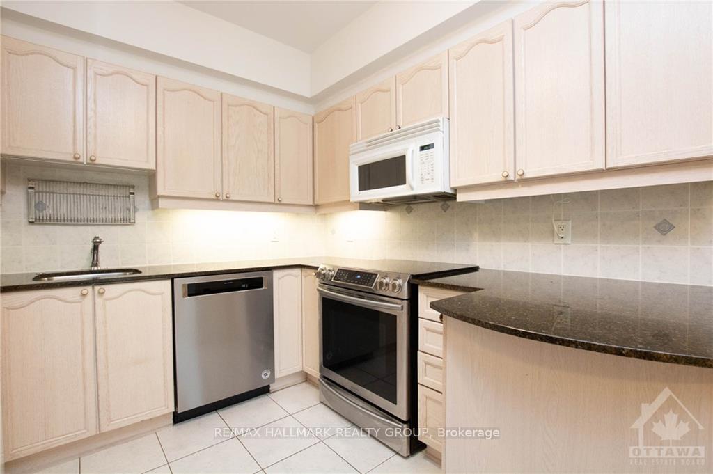 Photo 18 of Unit 1405, 445 Laurier Avenue W, Ottawa, Ottawa Centre — HOMEH