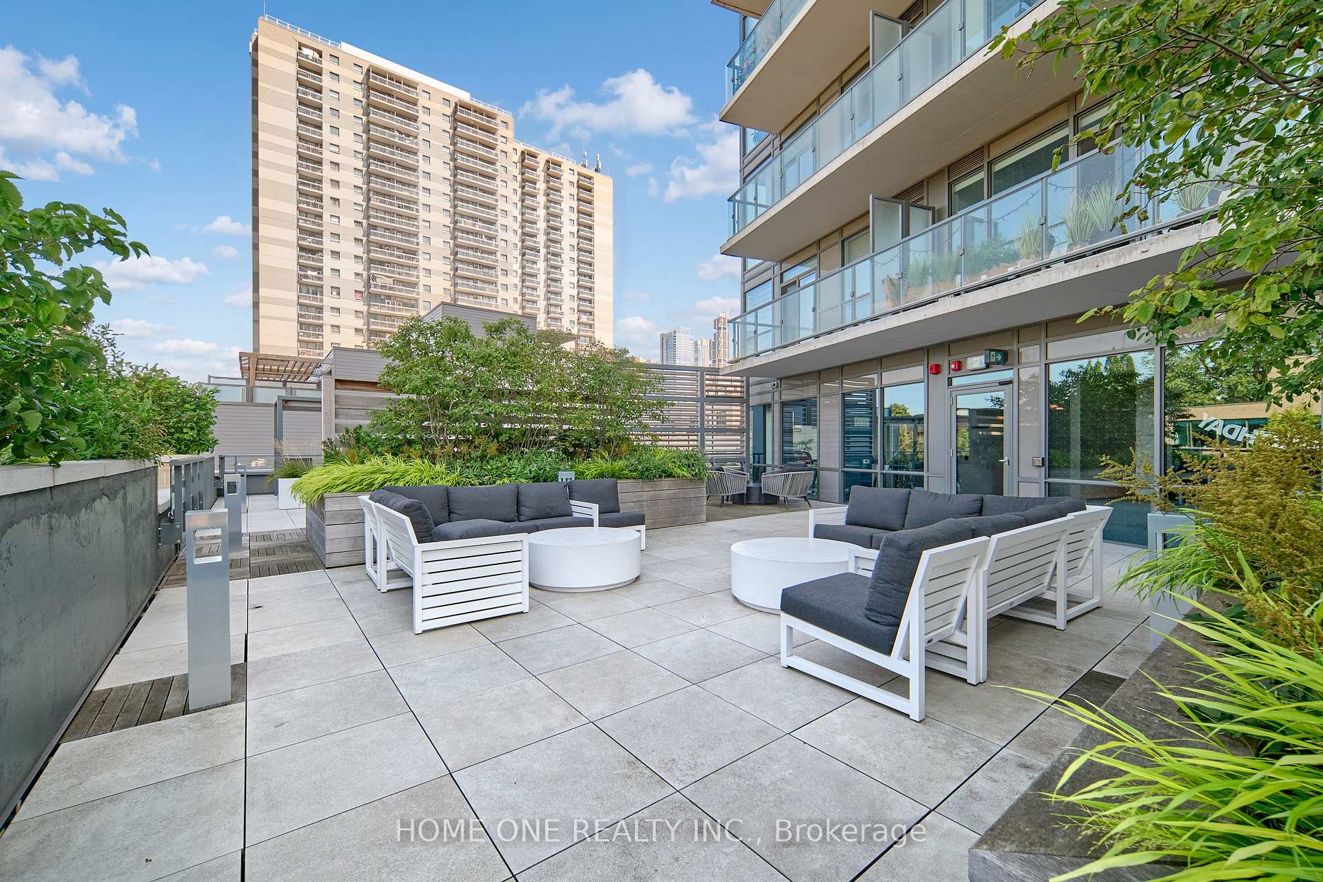 Photo 33 of Unit 404, 181 Bedford Road, Toronto, The Annex — HOMEH