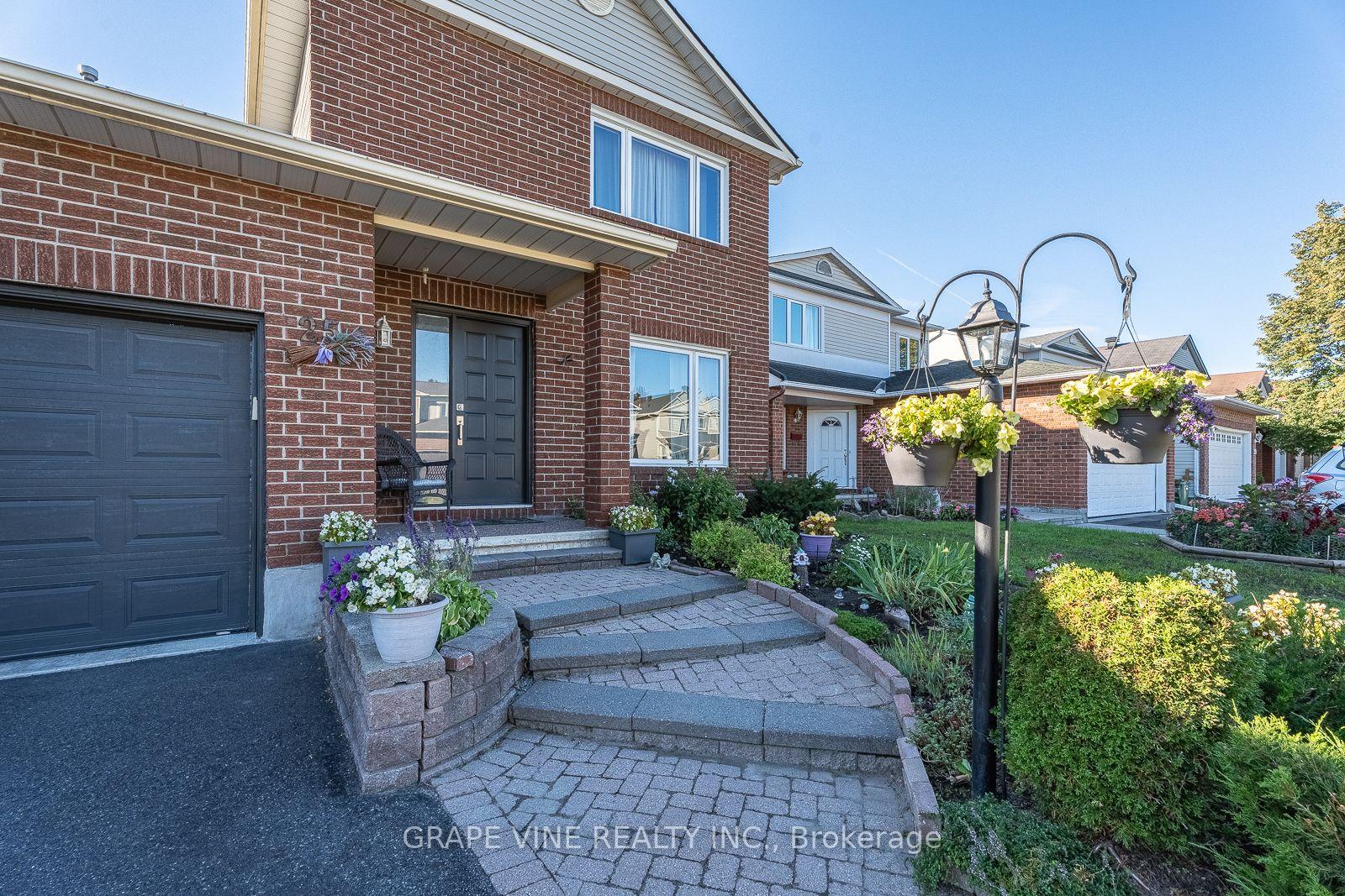 Photo 4 of 25 Wheeler Street, Ottawa, Barrhaven - Cedargrove/Fraserdale — HOMEH