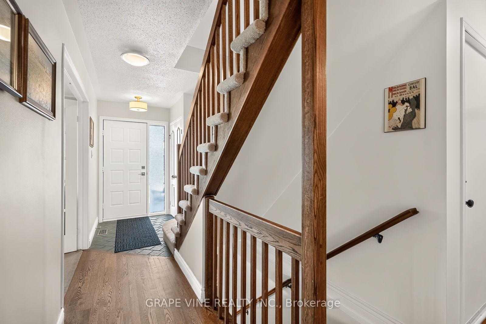 Photo 12 of 25 Wheeler Street, Ottawa, Barrhaven - Cedargrove/Fraserdale — HOMEH
