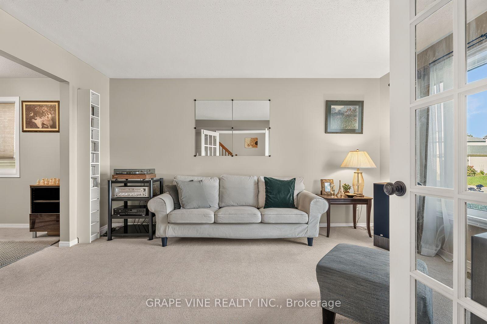 Photo 15 of 25 Wheeler Street, Ottawa, Barrhaven - Cedargrove/Fraserdale — HOMEH