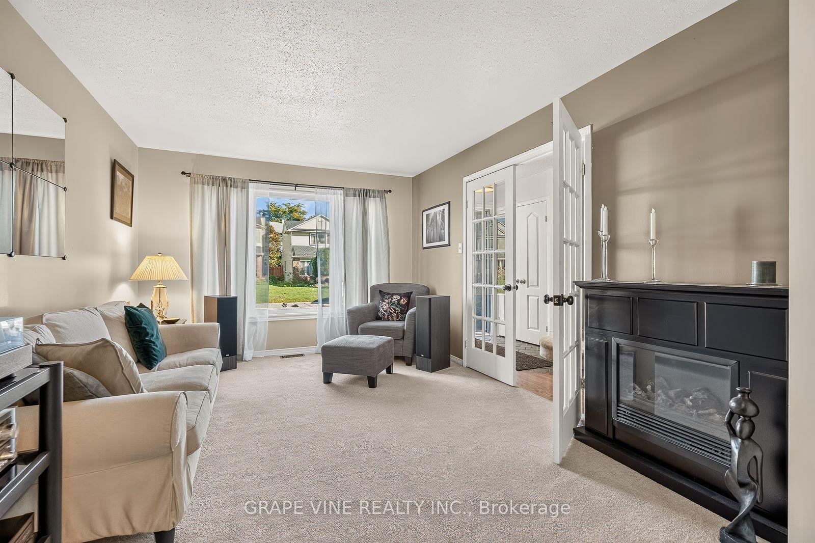 Photo 16 of 25 Wheeler Street, Ottawa, Barrhaven - Cedargrove/Fraserdale — HOMEH