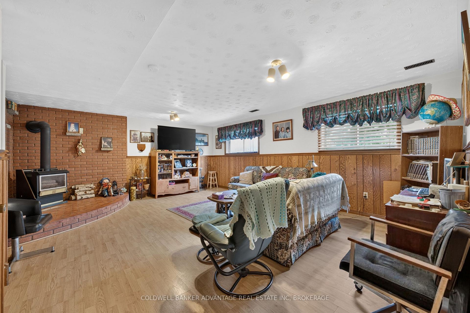 Photo 12 of 28 Glenpark Court, Welland, Prince Charles — HOMEH