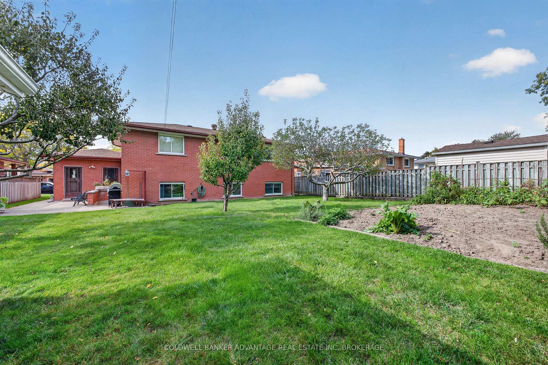 Photo 21 of 28 Glenpark Court, Welland, Prince Charles — HOMEH