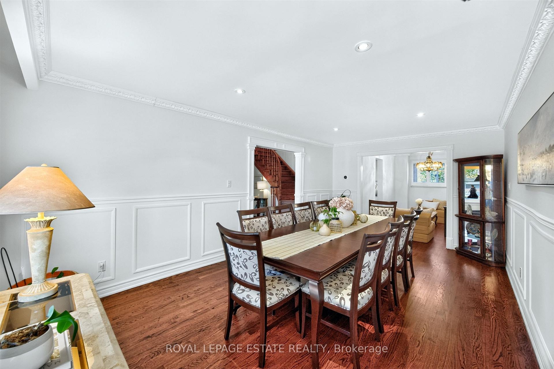 Photo 10 of 268 Fincham Avenue, Markham, Markham Village — HOMEH