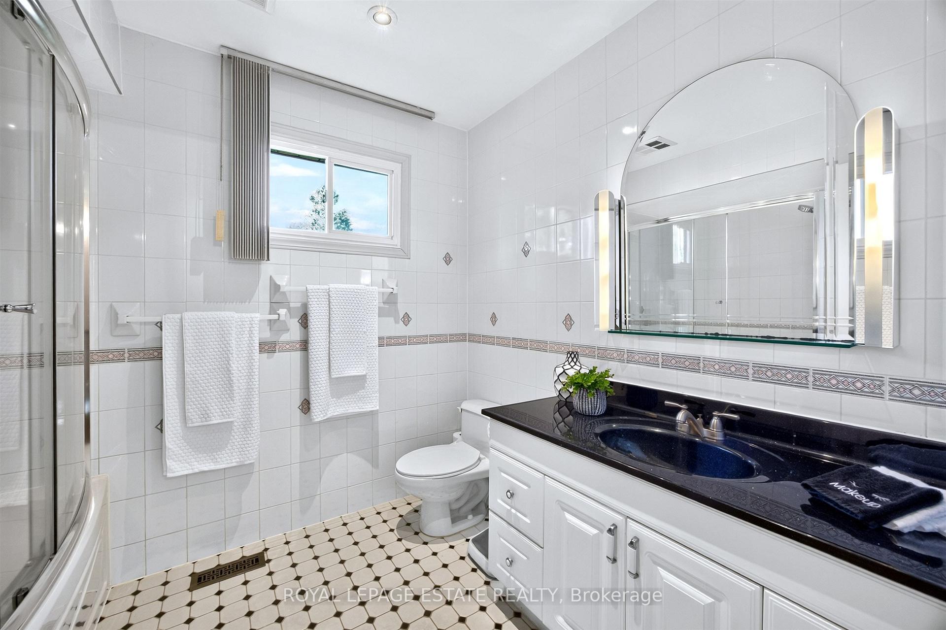 Photo 27 of 268 Fincham Avenue, Markham, Markham Village — HOMEH