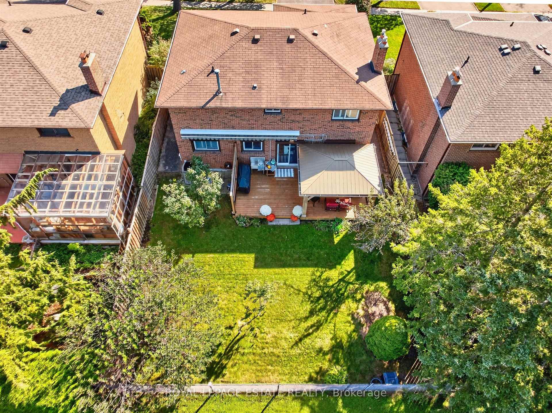 Photo 37 of 268 Fincham Avenue, Markham, Markham Village — HOMEH