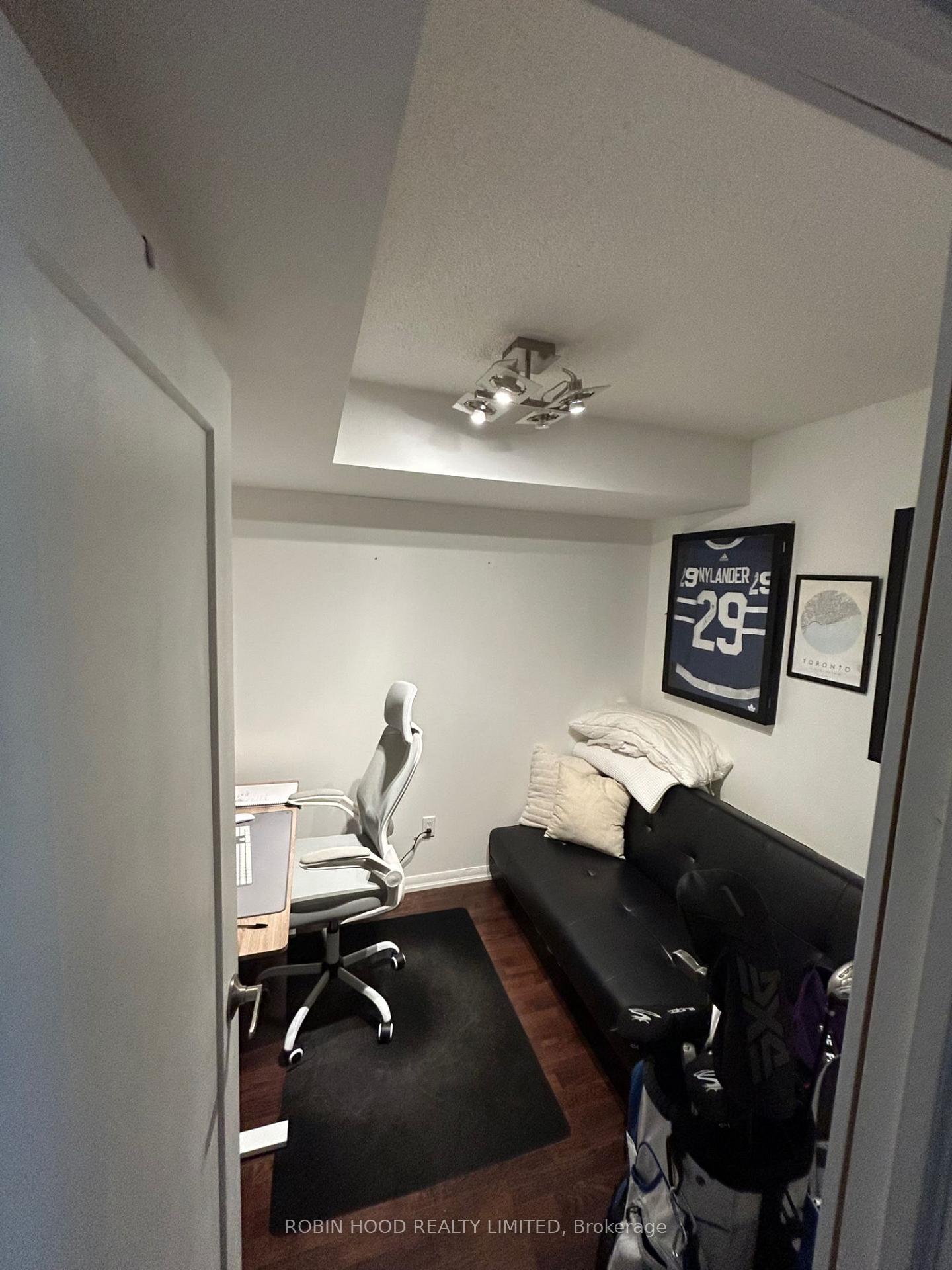 Photo 13 of Unit 1601, 215 Fort York Boulevard, Toronto, Niagara — HOMEH