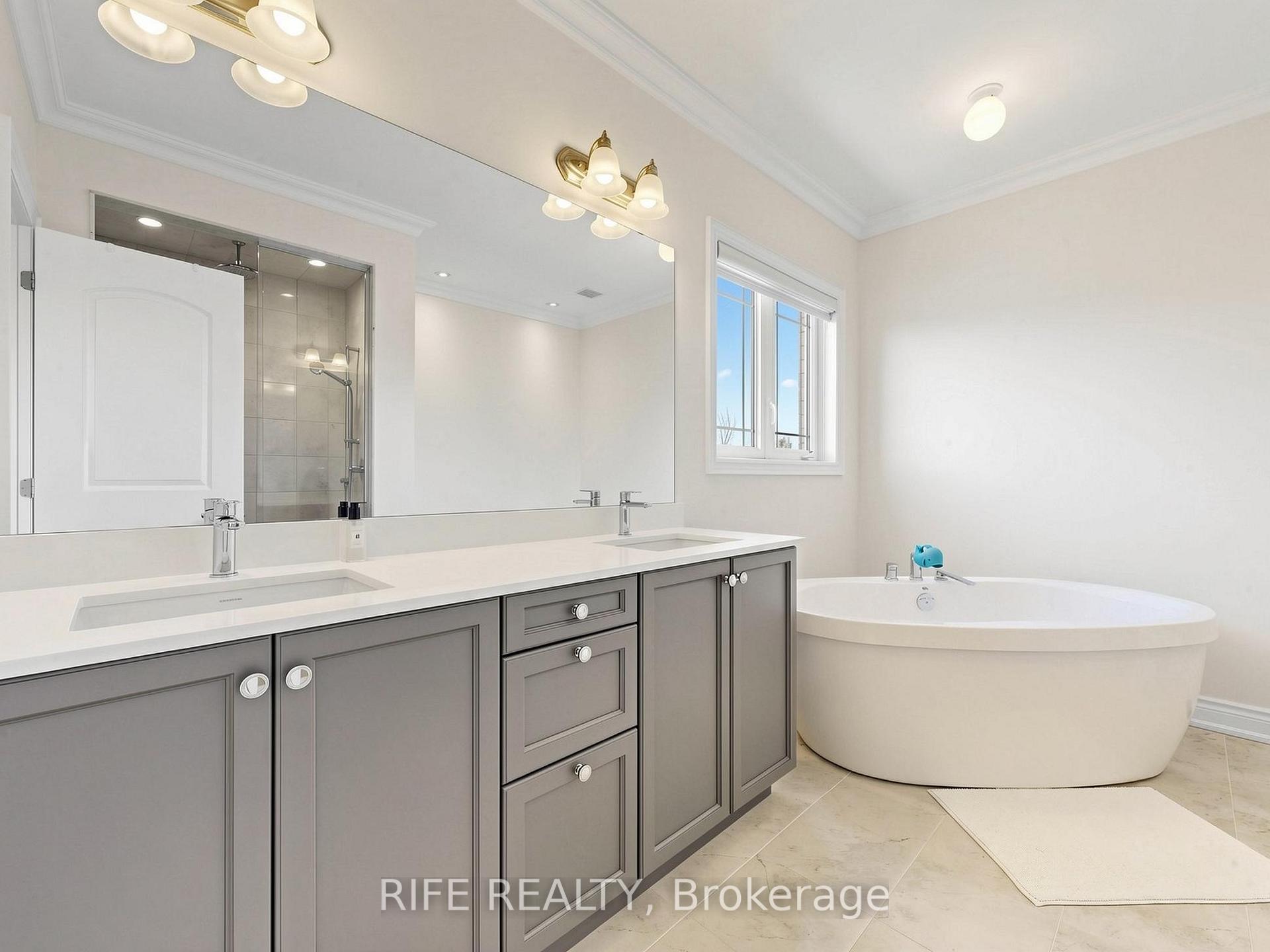 Photo 27 of 18 Rossini Drive, Richmond Hill, Oak Ridges — HOMEH