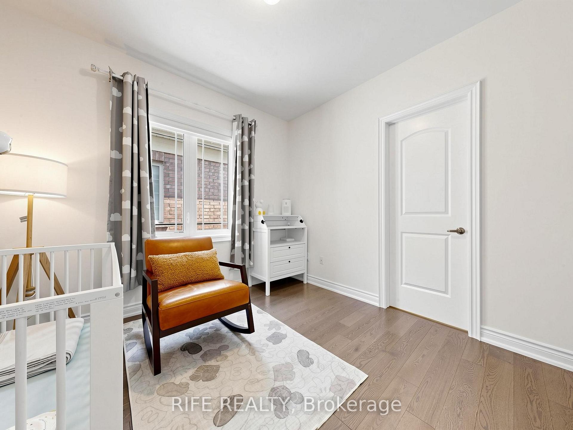 Photo 31 of 18 Rossini Drive, Richmond Hill, Oak Ridges — HOMEH