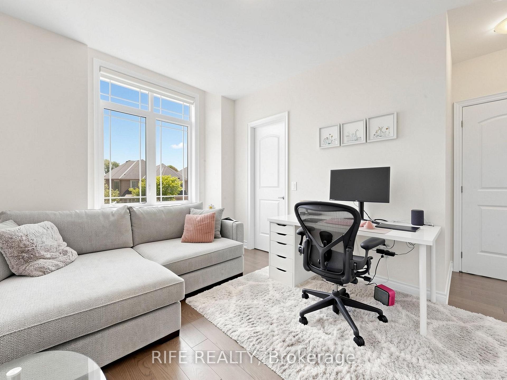 Photo 36 of 18 Rossini Drive, Richmond Hill, Oak Ridges — HOMEH