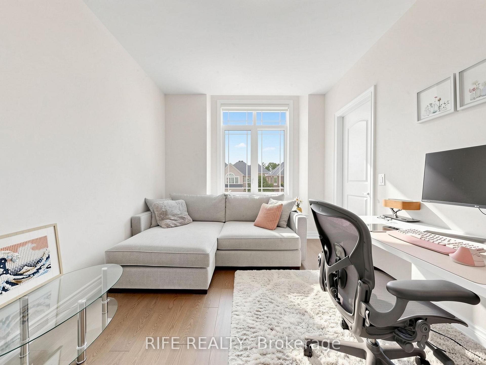 Photo 37 of 18 Rossini Drive, Richmond Hill, Oak Ridges — HOMEH