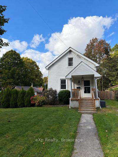 Photo of 590 7th Street E