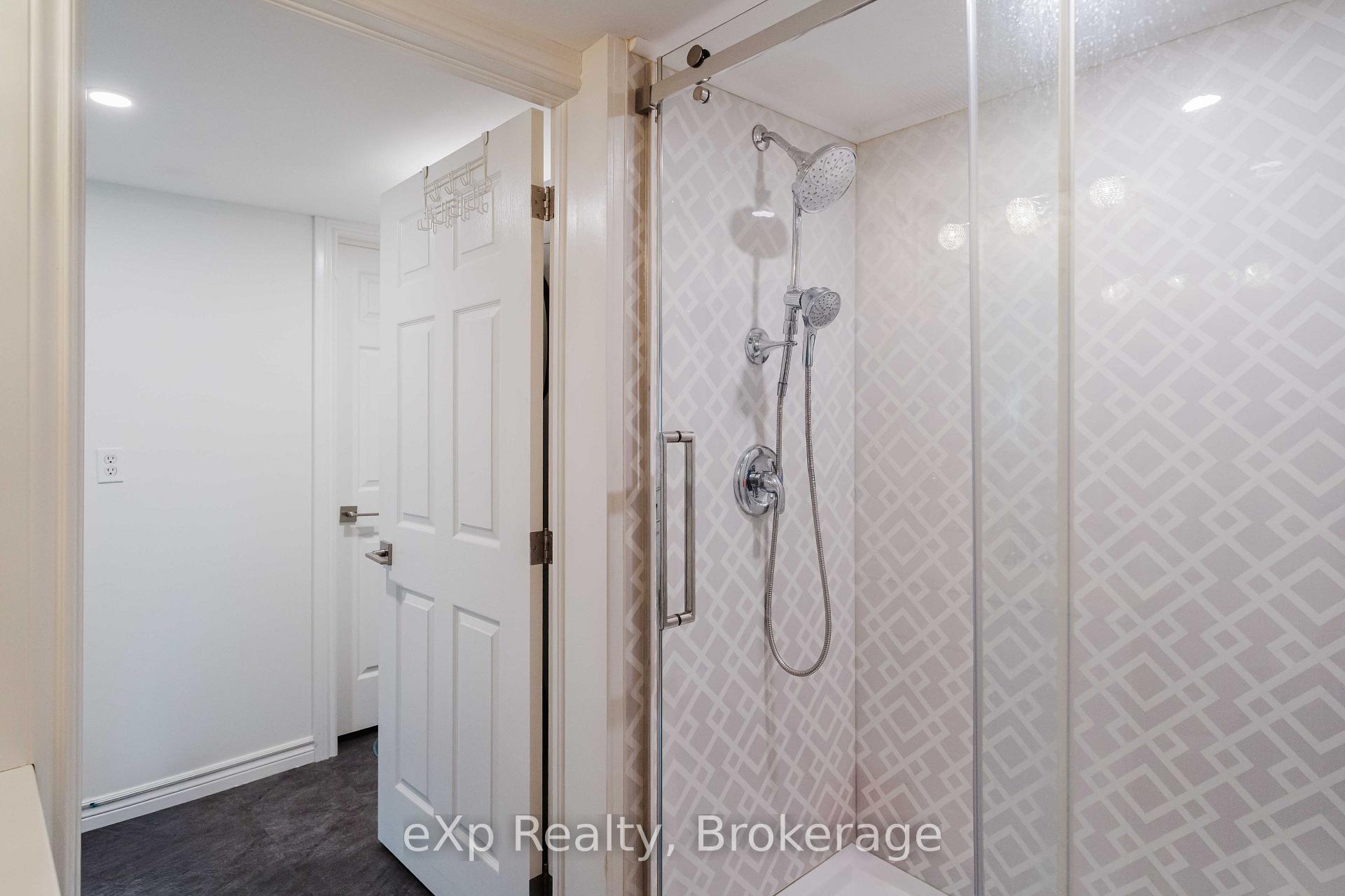 Photo 8 of 590 7th Street E, Owen Sound — HOMEH