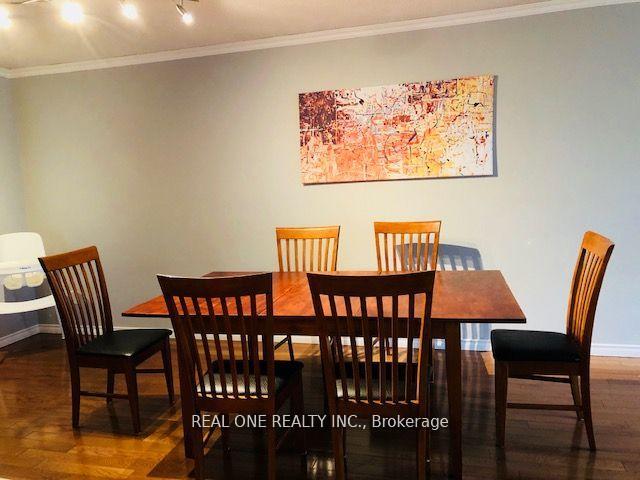 Photo 3 of 35 Springhead Garden, Richmond Hill, North Richvale — HOMEH
