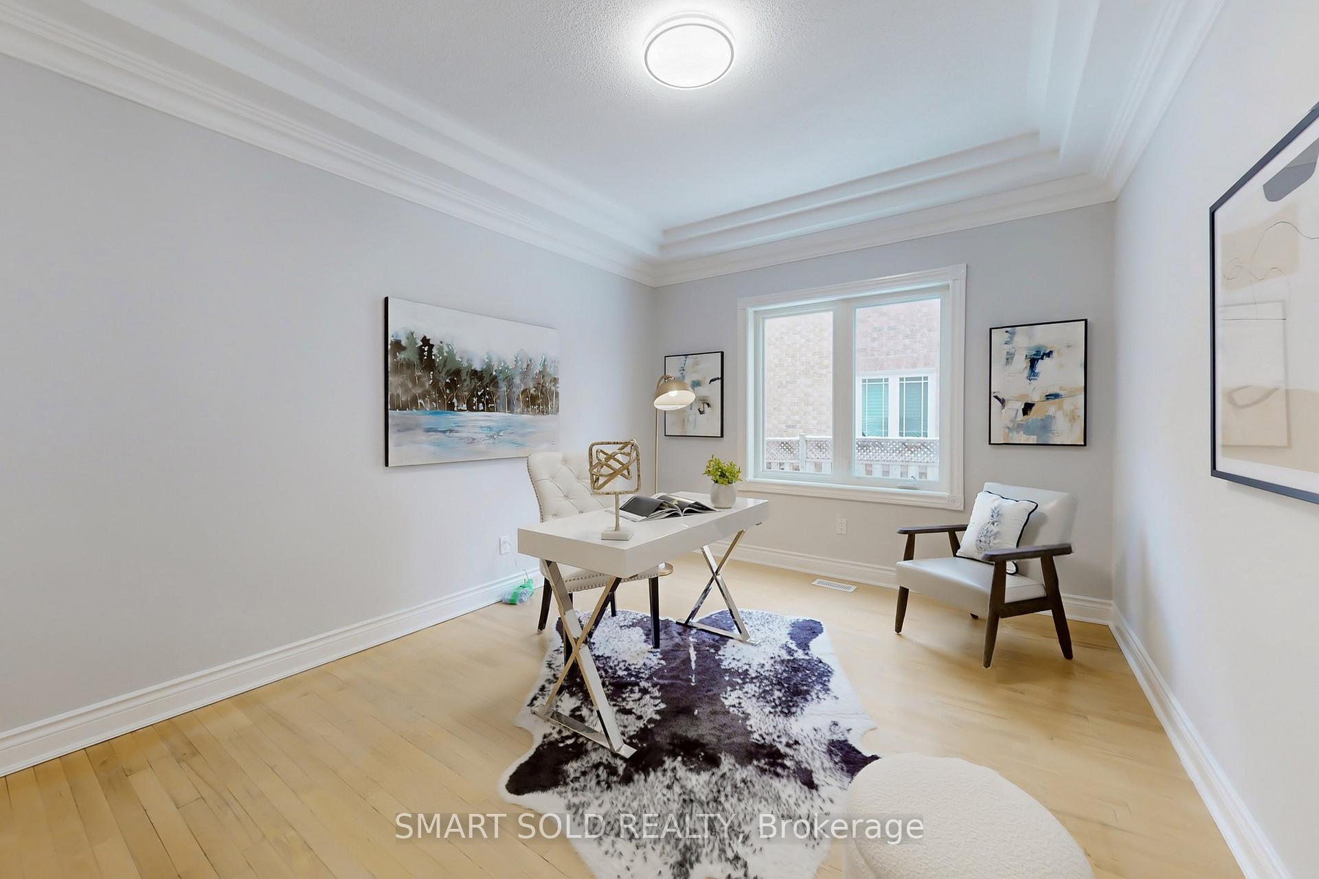 Photo 14 of 31 Black Walnut Crescent, Richmond Hill, Langstaff — HOMEH