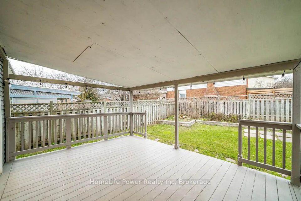 Photo 15 of 463 Westheights Drive, Kitchener, Forest Heights — HOMEH