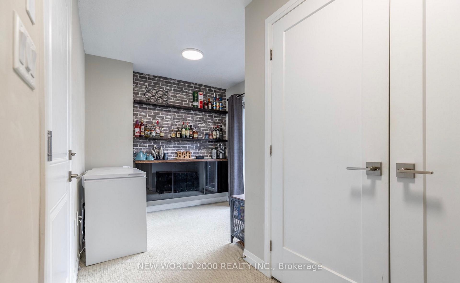 Photo 10 of 9 Soho Street, Hamilton, Stoney Creek Mountain — HOMEH