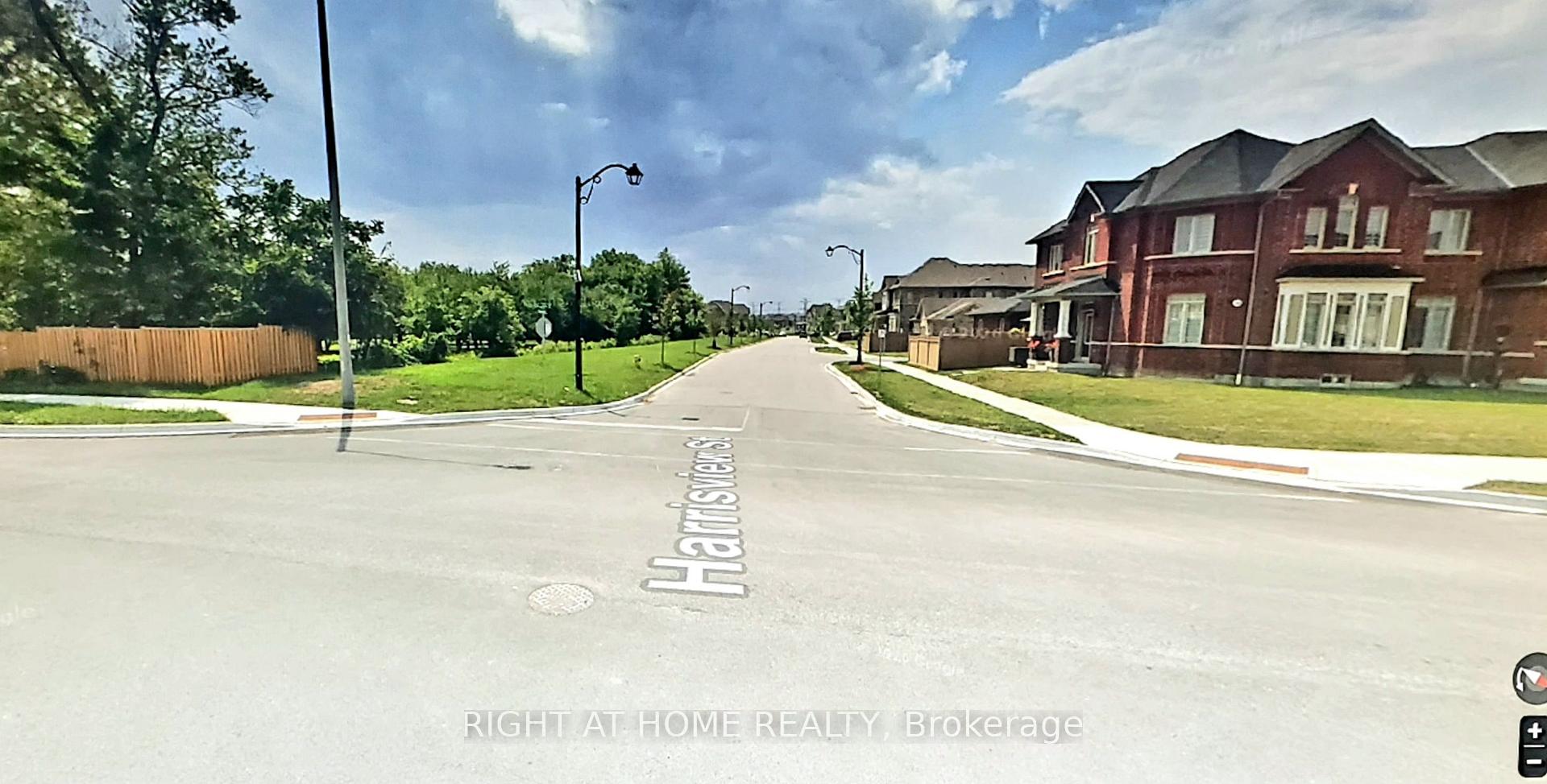 Photo of 157 Harrisview Street W