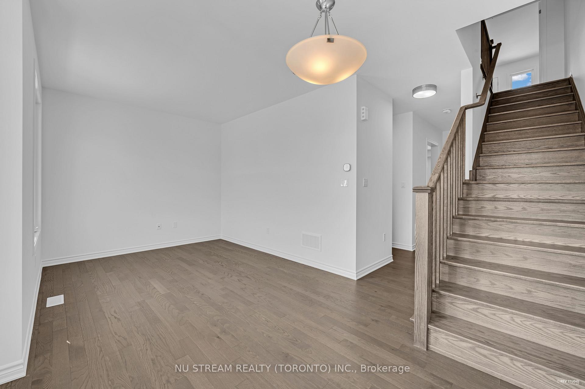 Photo 17 of 3034 Merrick Road, Oakville, Joshua Meadows — HOMEH