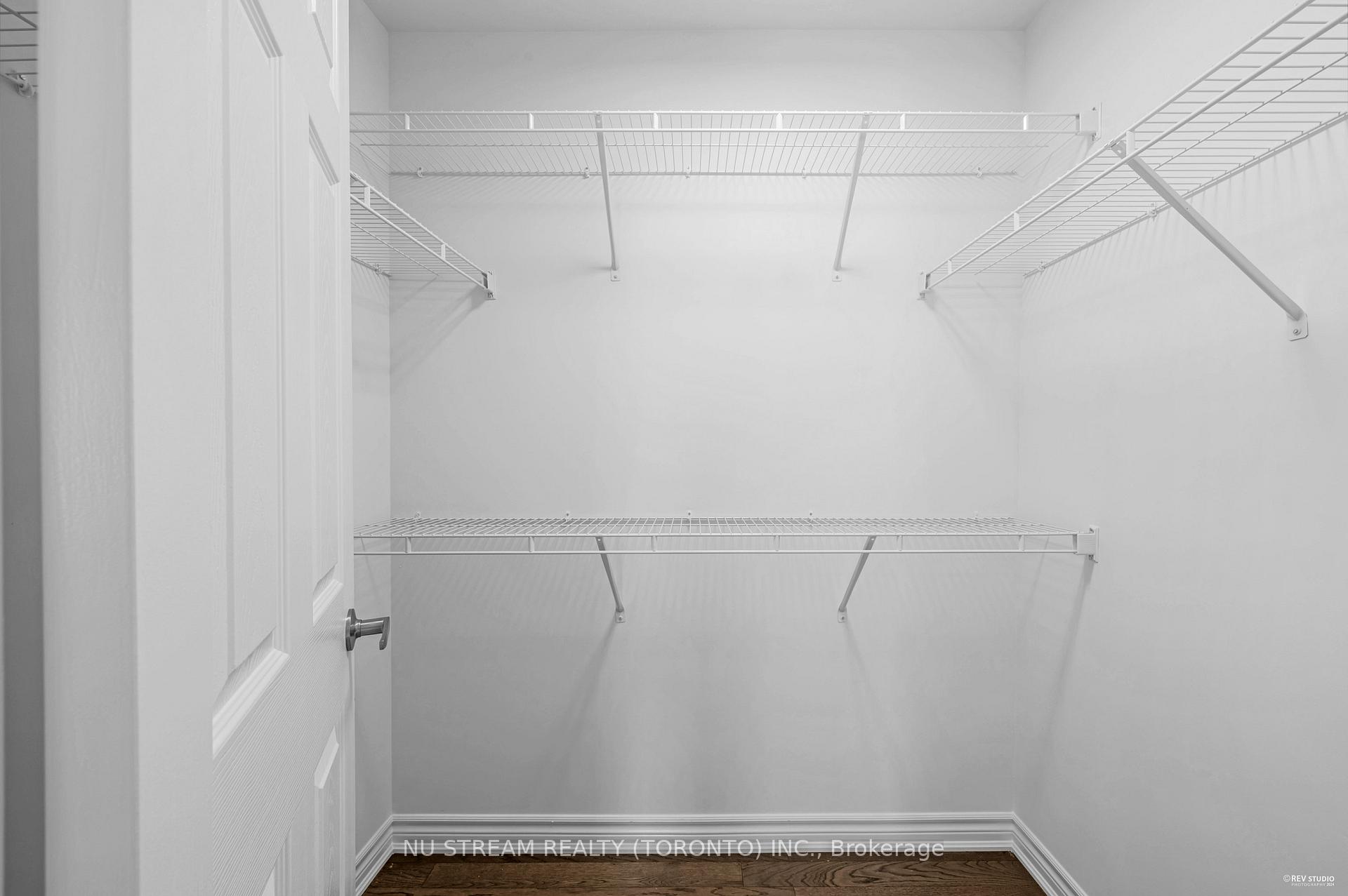 Photo 26 of 3034 Merrick Road, Oakville, Joshua Meadows — HOMEH