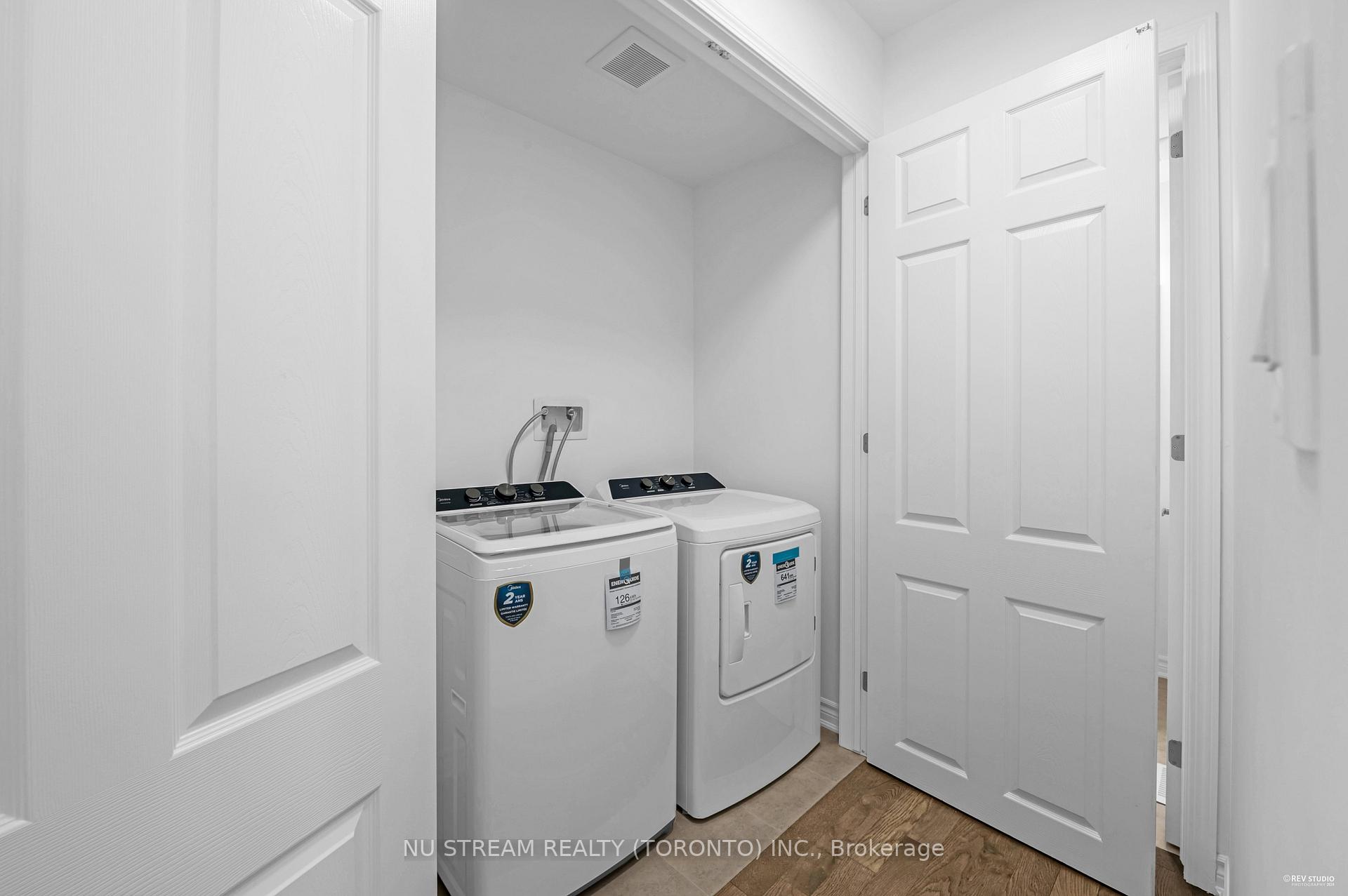 Photo 35 of 3034 Merrick Road, Oakville, Joshua Meadows — HOMEH