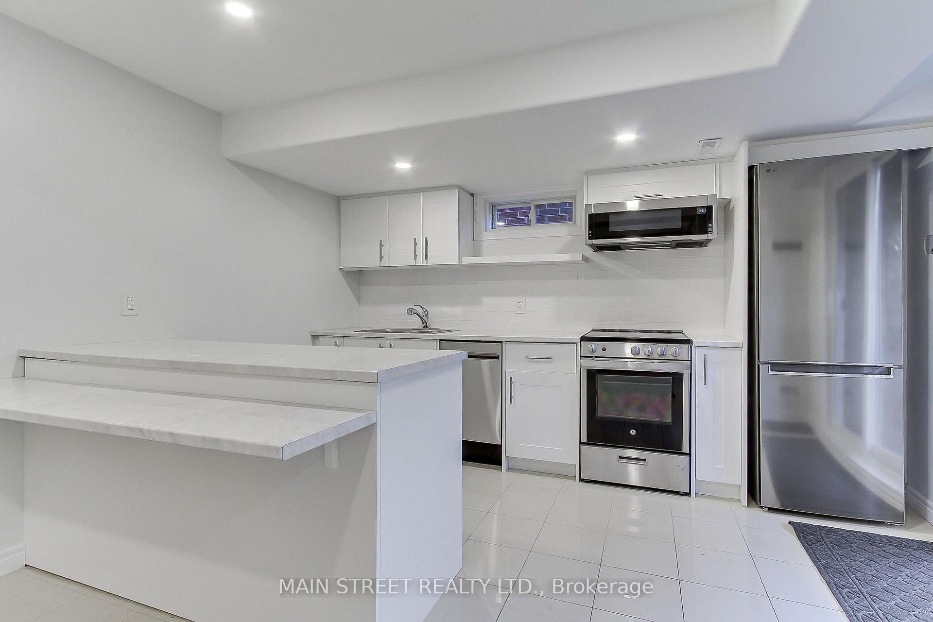 Photo 7 of 83 Laurendale Avenue, Georgina, Keswick South — HOMEH