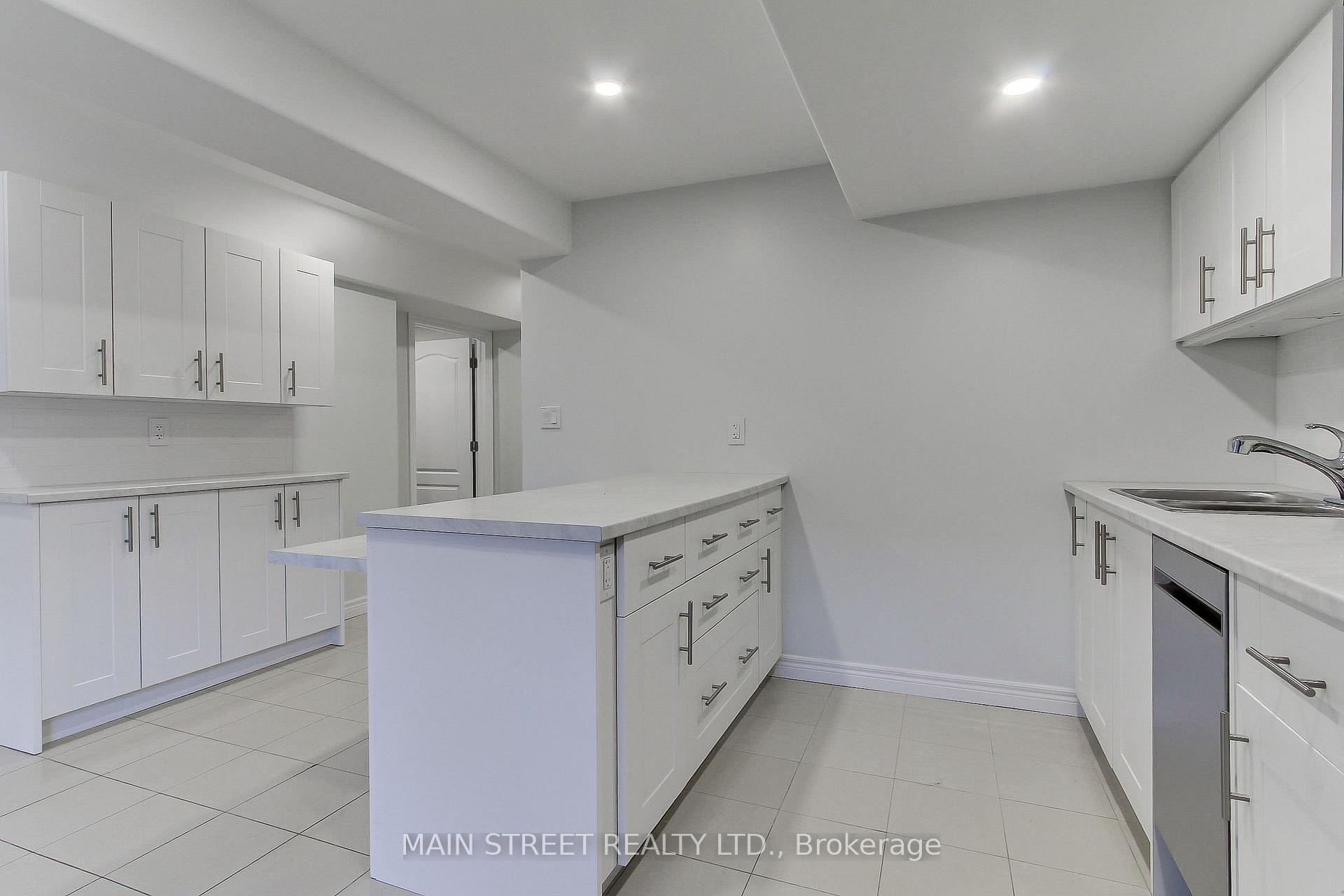 Photo 9 of 83 Laurendale Avenue, Georgina, Keswick South — HOMEH