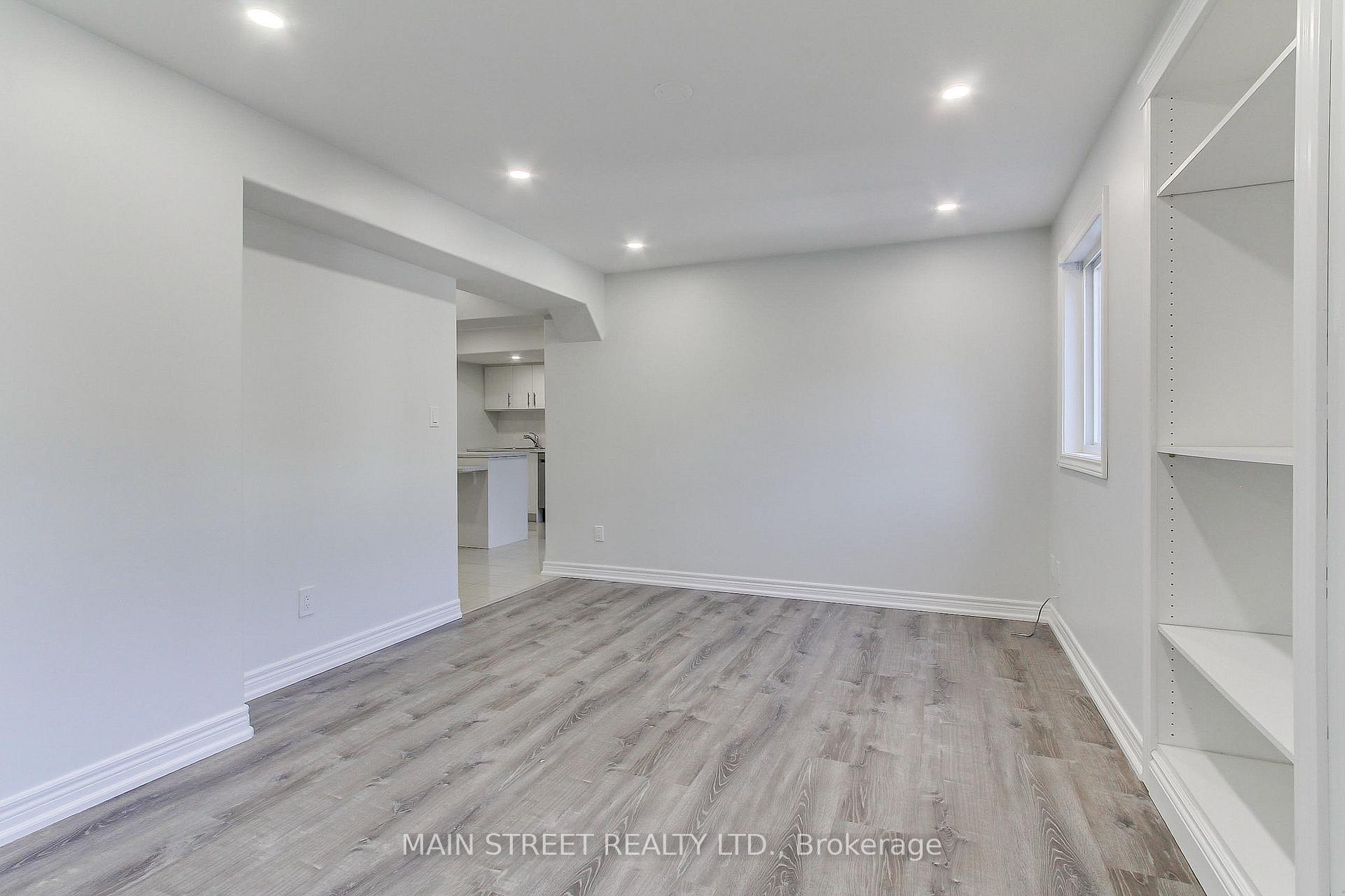 Photo 14 of 83 Laurendale Avenue, Georgina, Keswick South — HOMEH