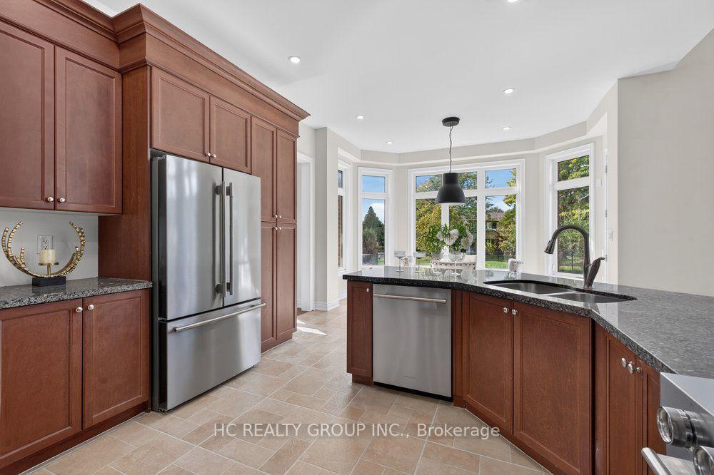 Photo 12 of 39 Royal West Road, Markham, Devil's Elbow — HOMEH