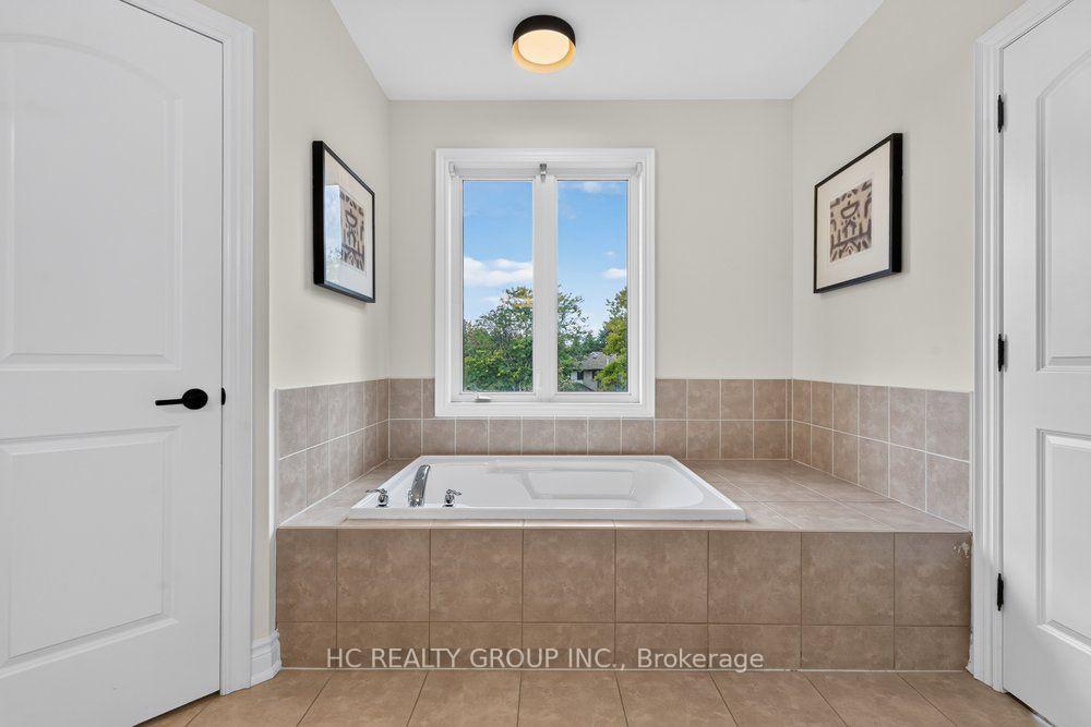 Photo 34 of 39 Royal West Road, Markham, Devil's Elbow — HOMEH