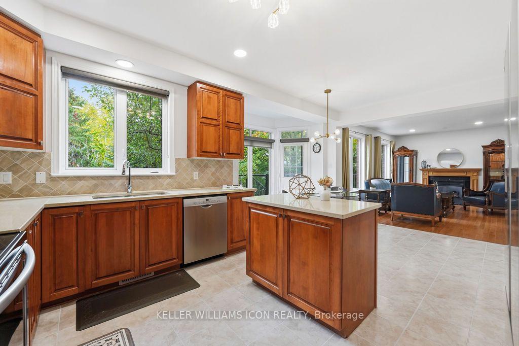 Photo 12 of 82 Broughton Street, Ottawa, Kanata - Kanata Lakes/Heritage Hills — HOMEH