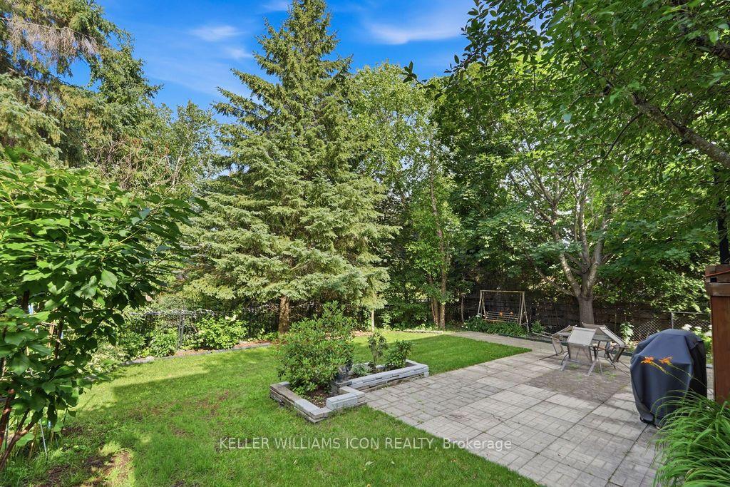 Photo 39 of 82 Broughton Street, Ottawa, Kanata - Kanata Lakes/Heritage Hills — HOMEH