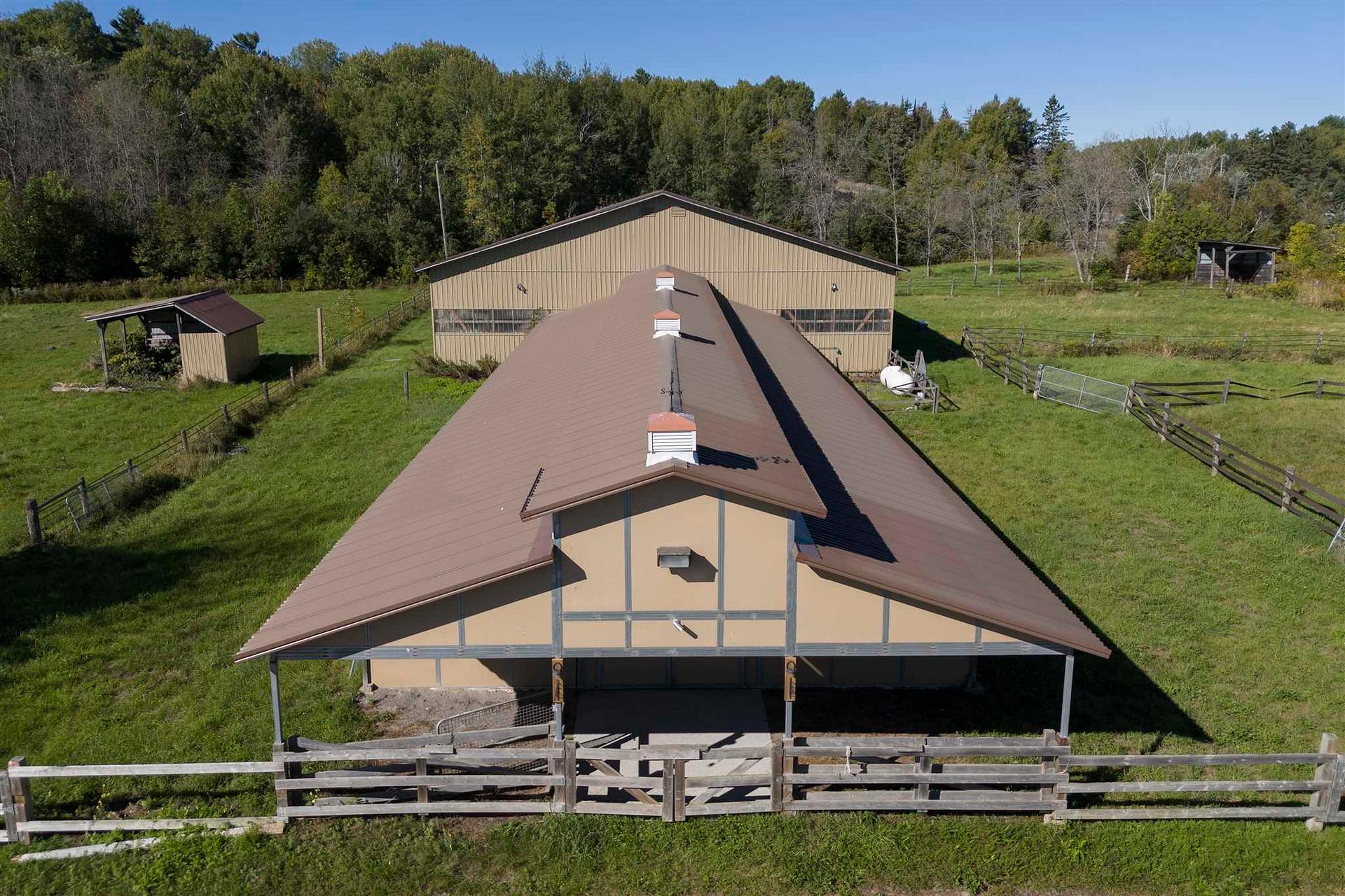Photo 4 of 11935 Hwy 17 E, Huron Shores — HOMEH