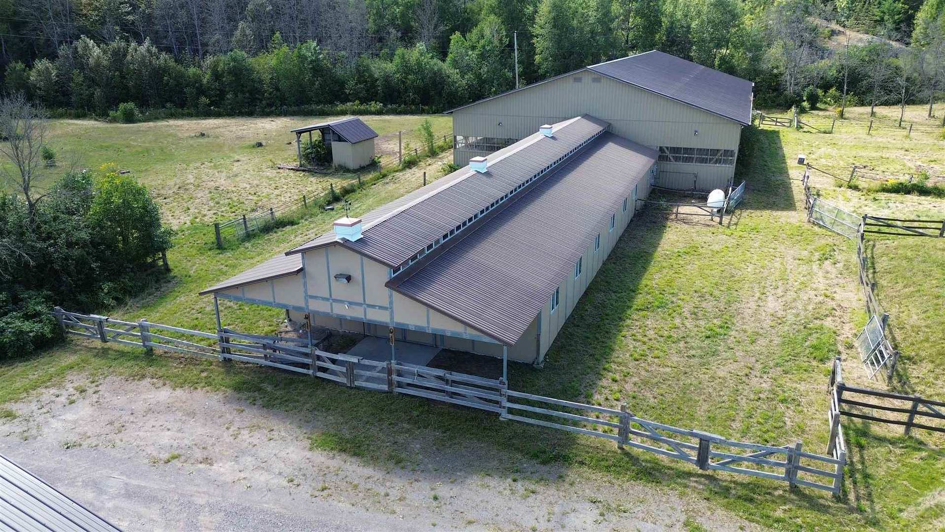 Photo 10 of 11935 Hwy 17 E, Huron Shores — HOMEH