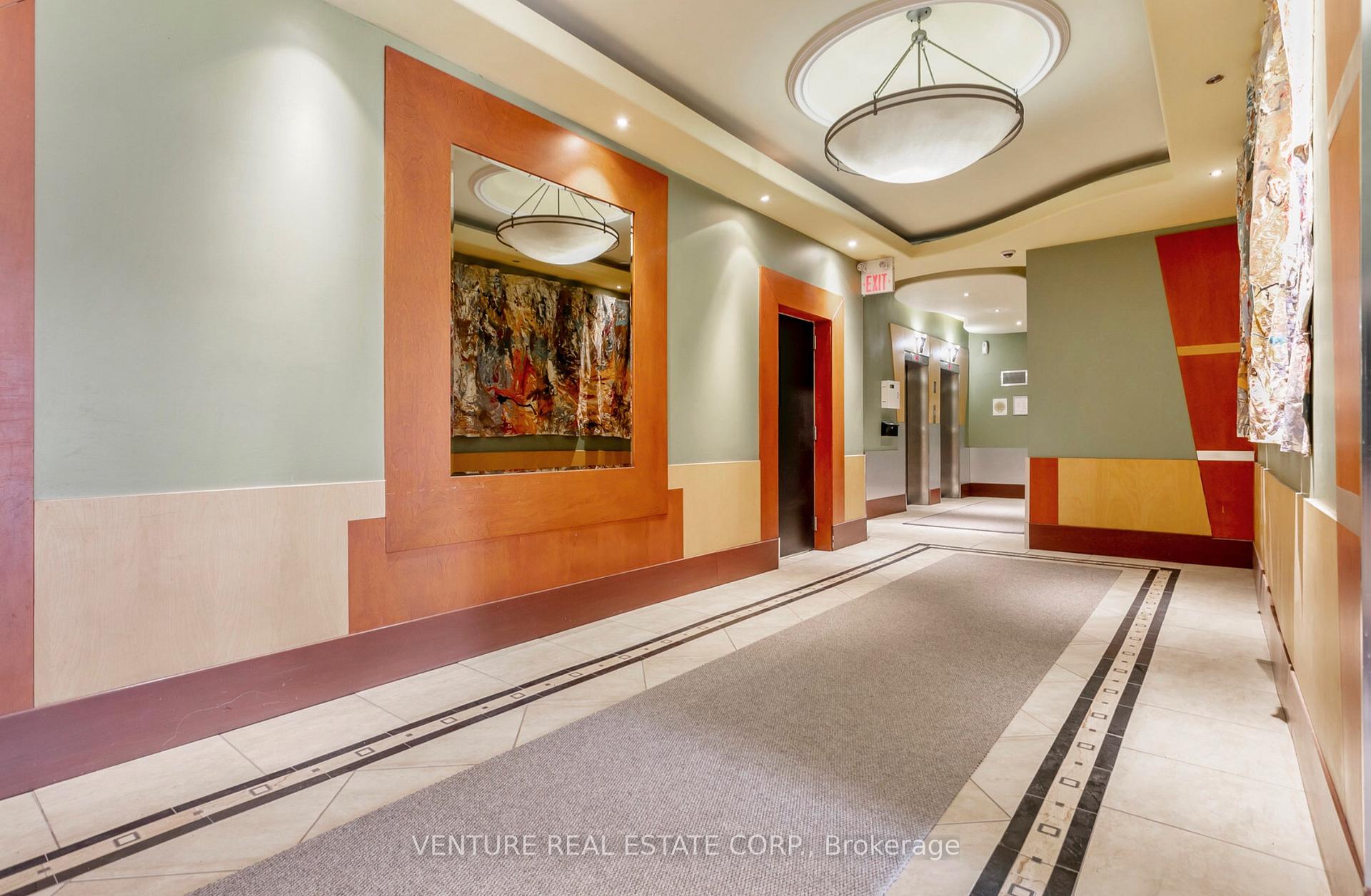 Photo 4 of Unit 801, 5949 Yonge Street, North York, Newtonbrook East — HOMEH