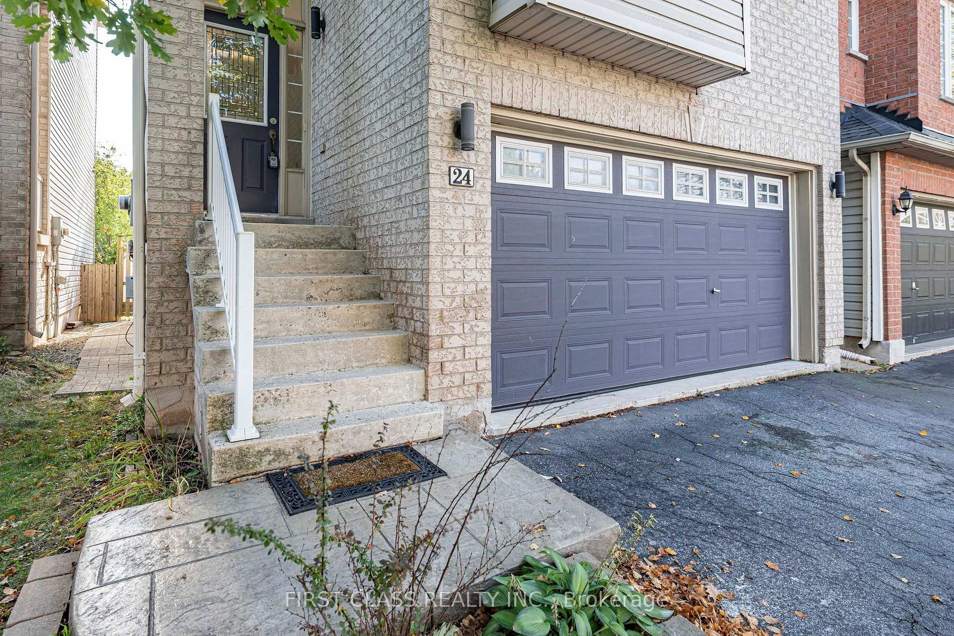 Photo 4 of Unit 24, 5110 Fairview Street, Burlington, Appleby — HOMEH