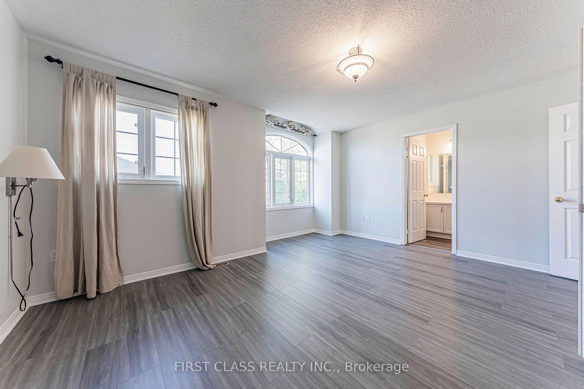 Photo 24 of Unit 24, 5110 Fairview Street, Burlington, Appleby — HOMEH