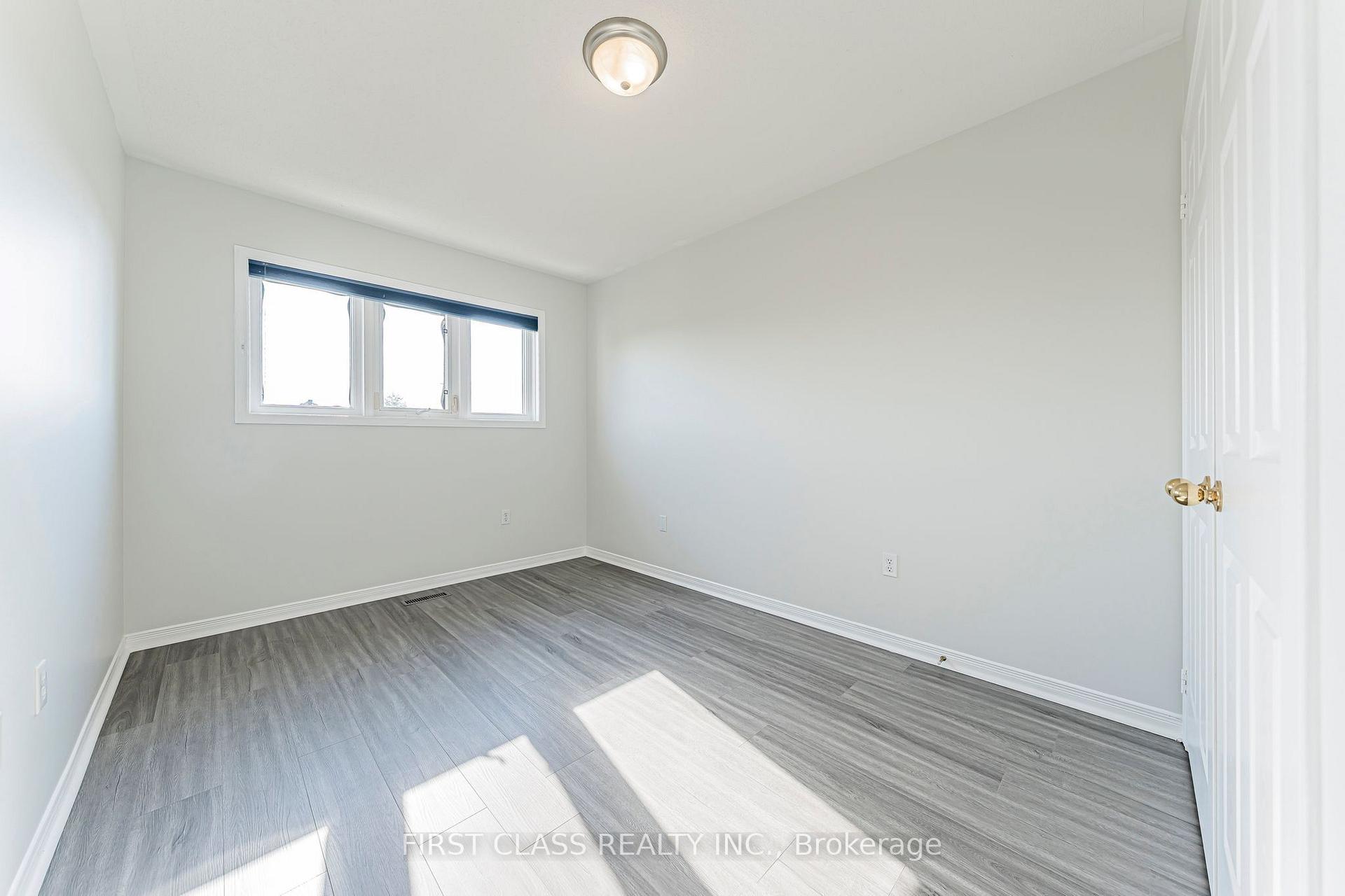 Photo 31 of Unit 24, 5110 Fairview Street, Burlington, Appleby — HOMEH