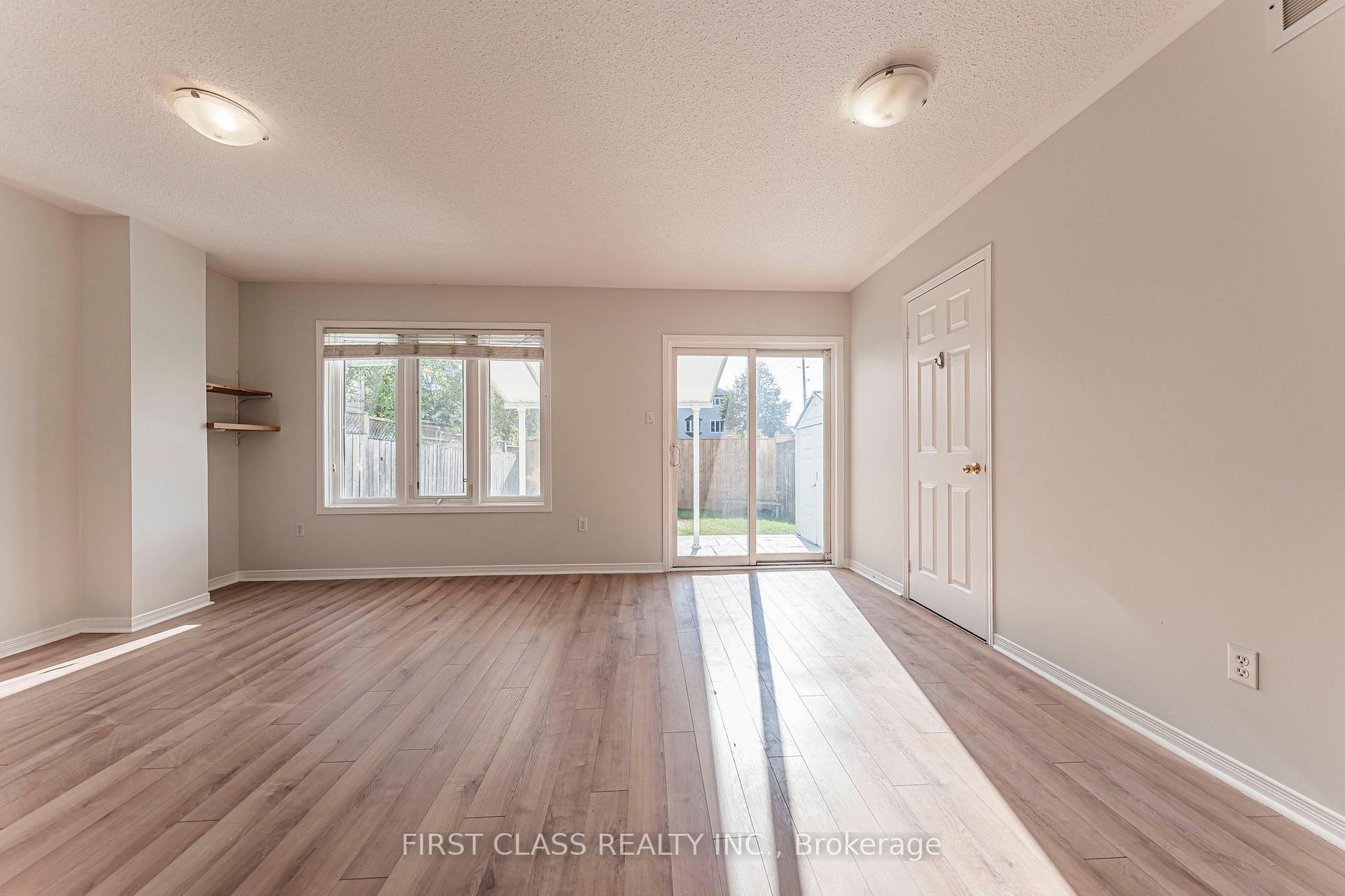 Photo 44 of Unit 24, 5110 Fairview Street, Burlington, Appleby — HOMEH