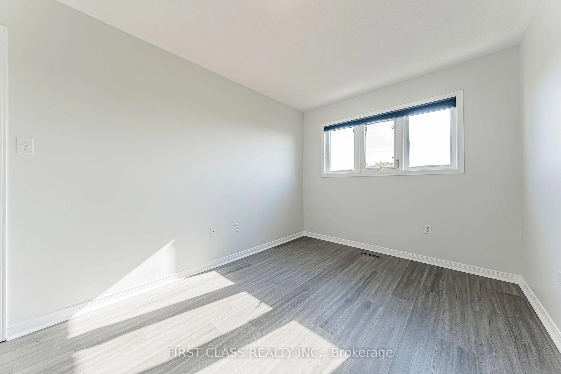 Photo 28 of Unit 24, 5110 Fairview Street, Burlington, Appleby — HOMEH