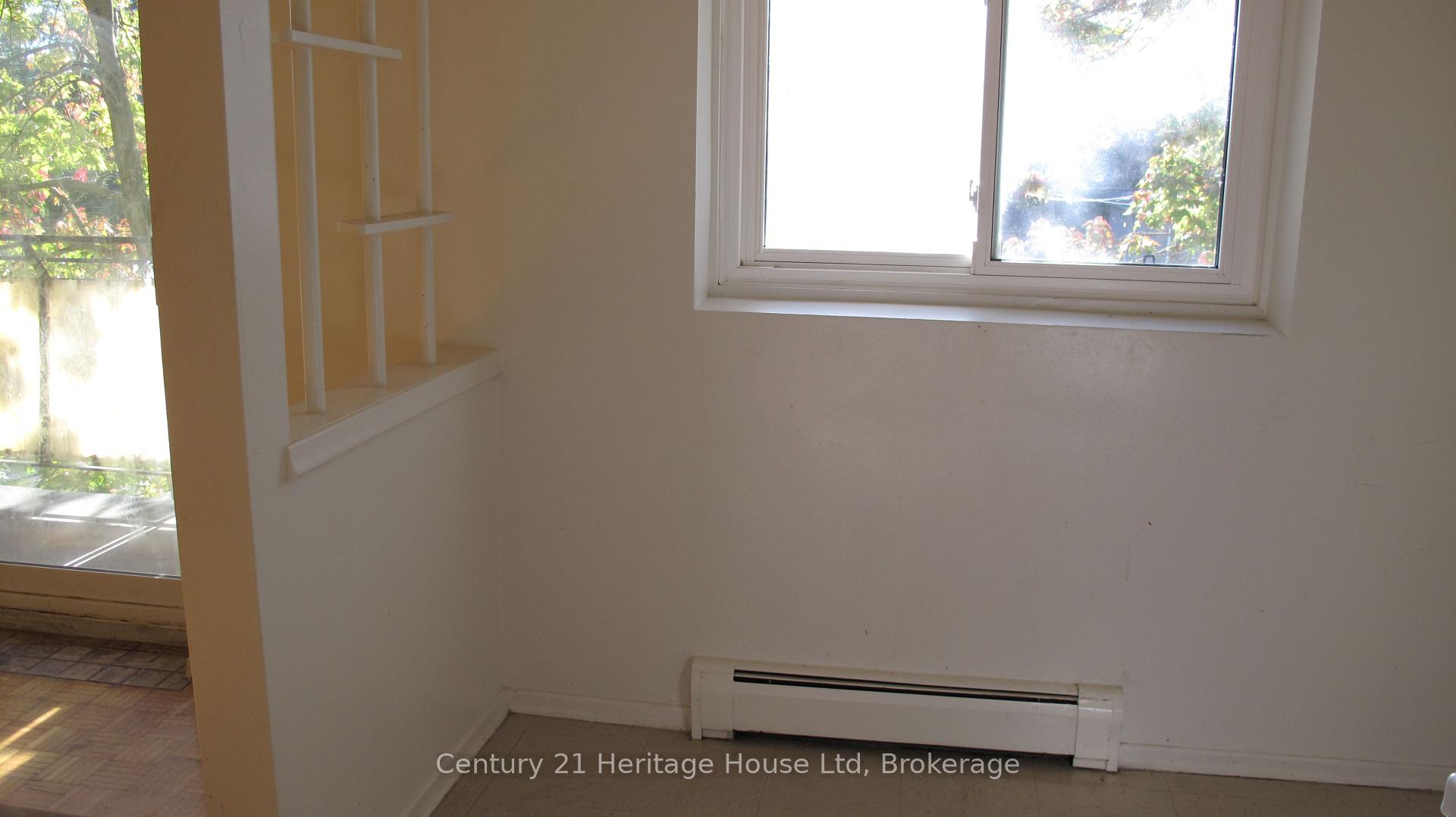 Photo 6 of Unit #9, 16 Brant Avenue, Guelph, Victoria North — HOMEH