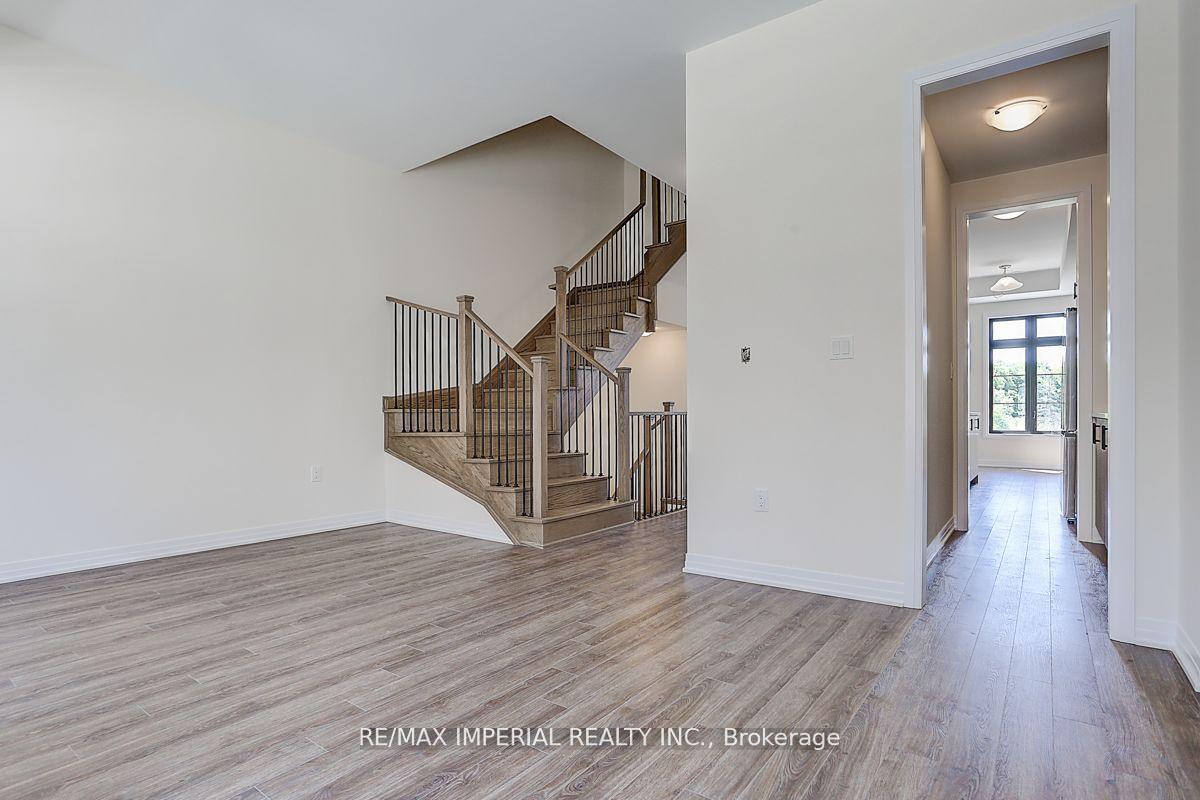 Photo 12 of 113 De La Roche Drive, Vaughan, Vellore Village — HOMEH