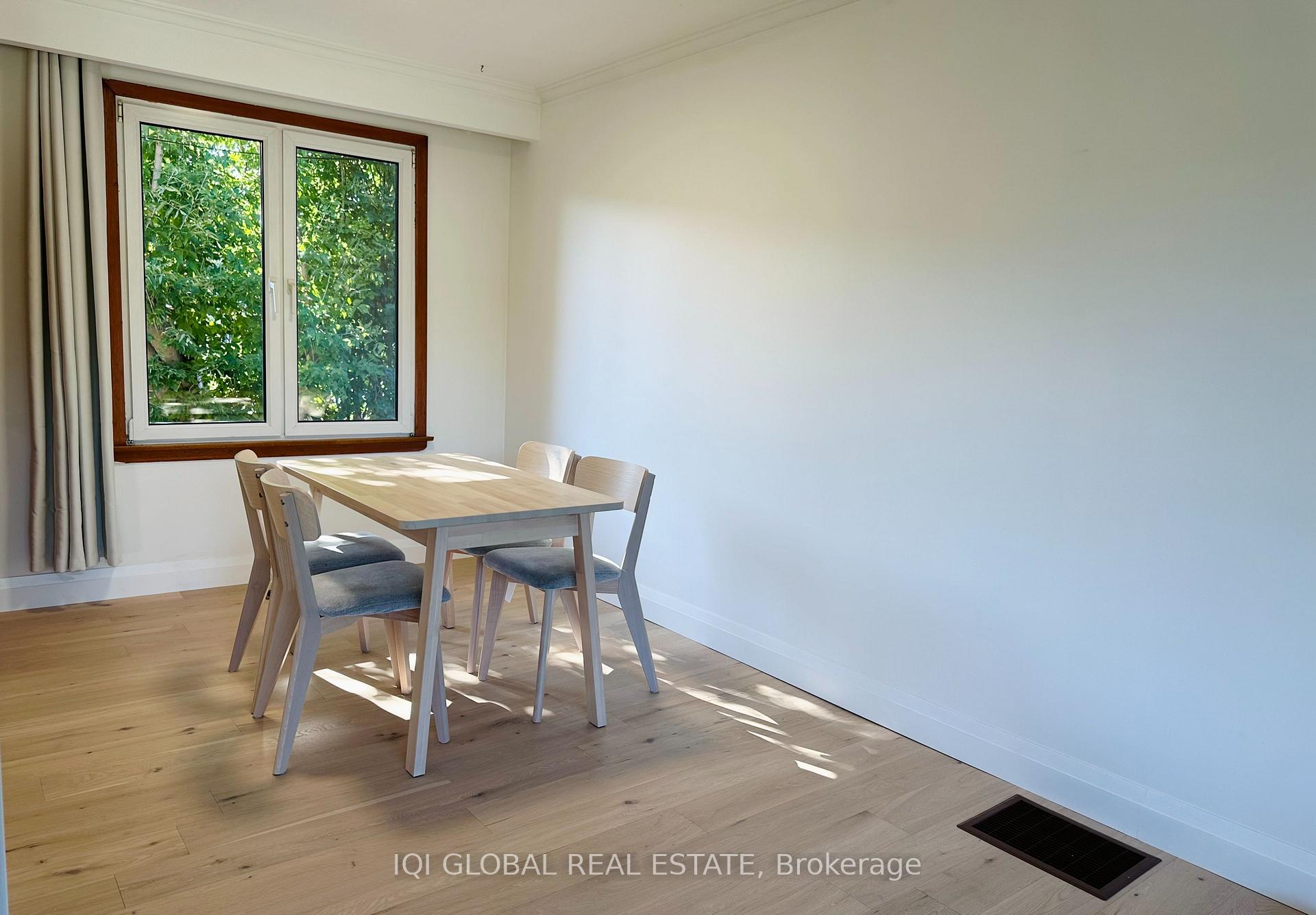 Photo 6 of 188 Maple Avenue, Richmond Hill, Harding — HOMEH