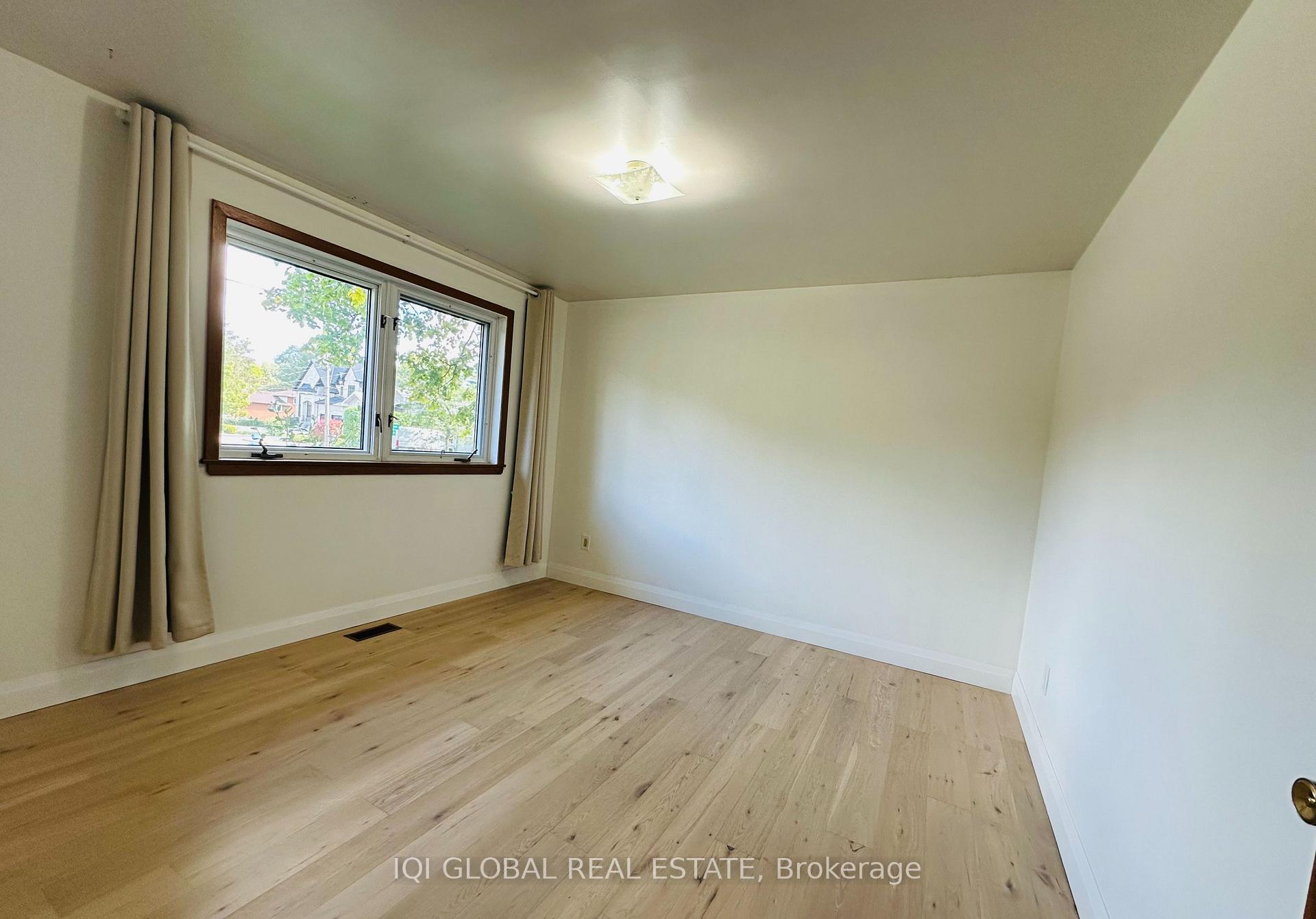 Photo 14 of 188 Maple Avenue, Richmond Hill, Harding — HOMEH