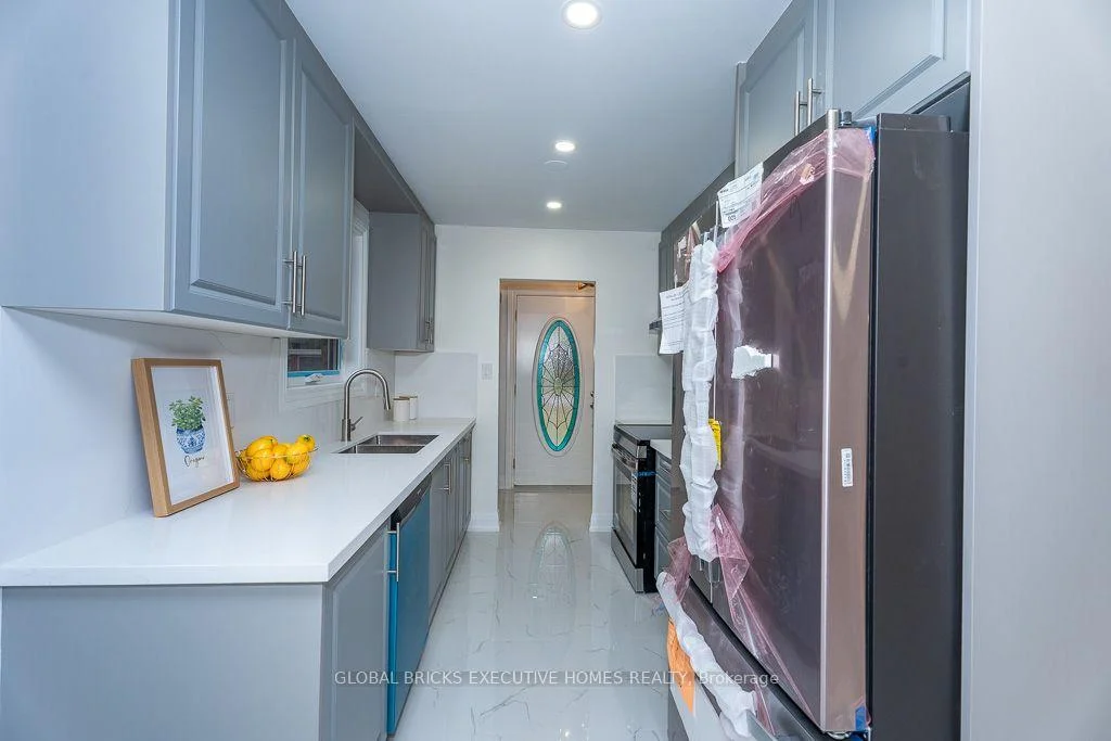 Photo 42 of 4 Virgilwood Crescent, Barrie, Cundles East — HOMEH