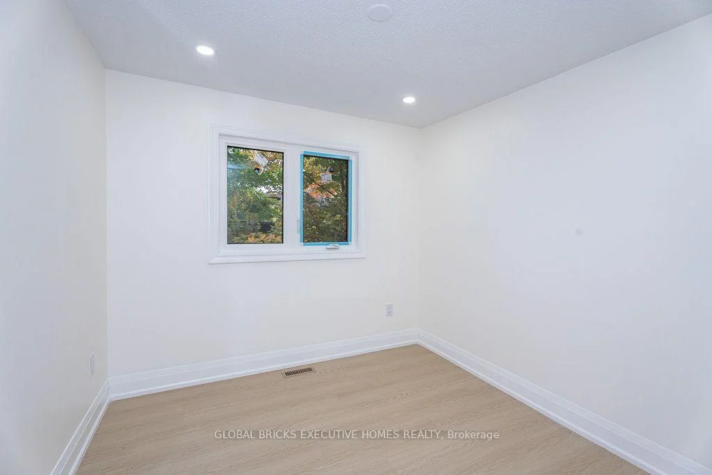 Photo 50 of 4 Virgilwood Crescent, Barrie, Cundles East — HOMEH
