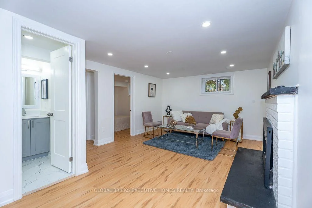 Photo 59 of 4 Virgilwood Crescent, Barrie, Cundles East — HOMEH
