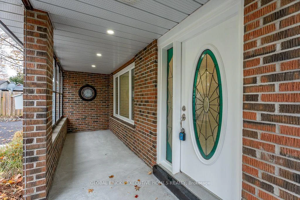 Photo 68 of 4 Virgilwood Crescent, Barrie, Cundles East — HOMEH